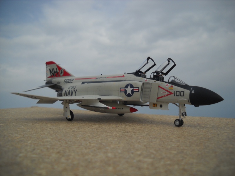 F-4J Phantom II, Hasegawa, VF-213 "Black Lions". Dscn0840