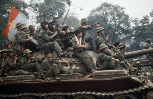 T-54  Nord Vietnam  (FINI) - Page 2 00004010