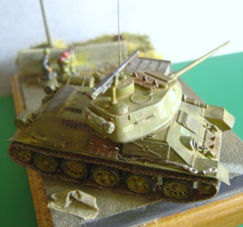 T-34/85 M BOSNIAQUE (fini) 00515