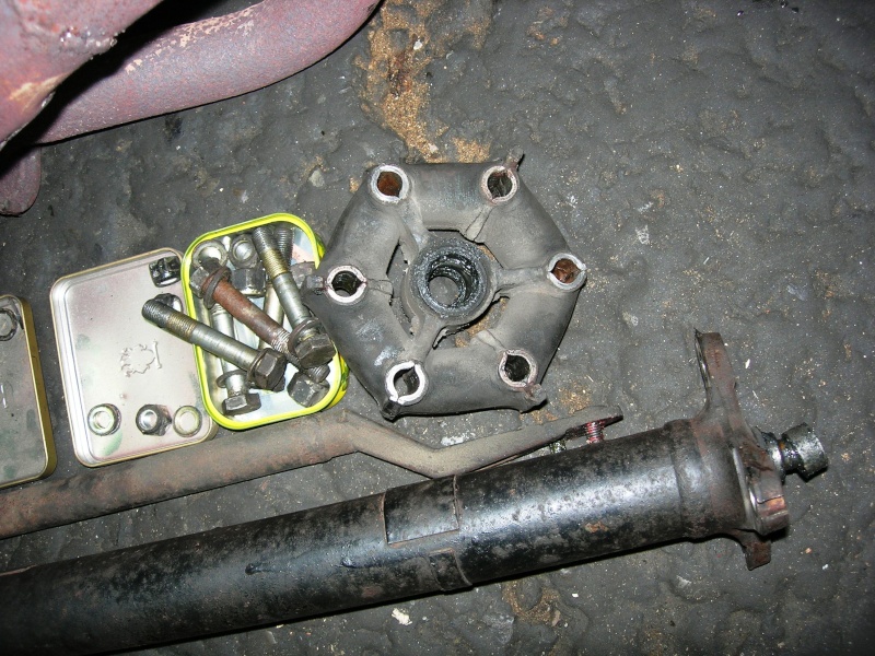 Tutoriel du remplacement des Flector de transmission sur un GTV6 et/ou châssis transaxle 2010-301