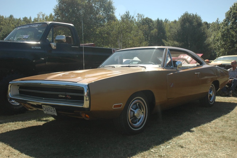 charger - les Dodge Charger dans les expos du Québec - Page 5 100_1215