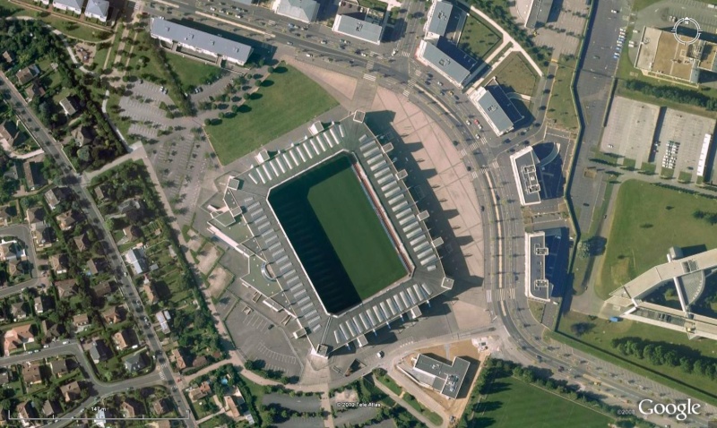 Stades de football dans Google Earth - Page 17 Caen10