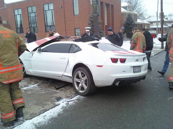 2010 camaro distroyed Cam110