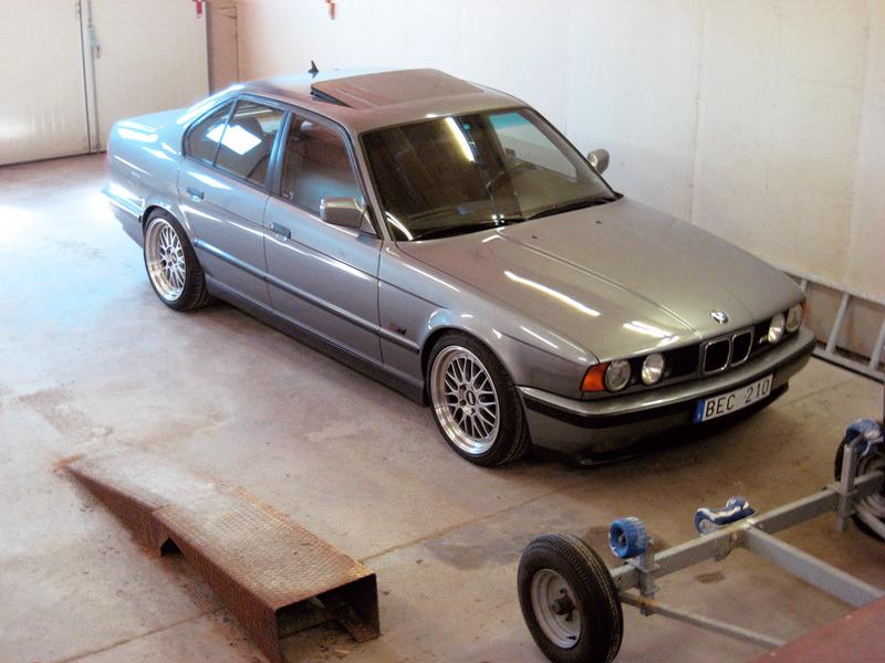 BMW 525 IX е34 полный привод