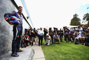 Grand Prix d'Australie résultat, essais, course.  (1)  Raikkonen (2) Alonso  (3) Vettel    17845_10