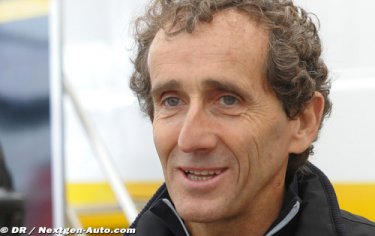 Alain Prost évalue les forces en présence Arton594