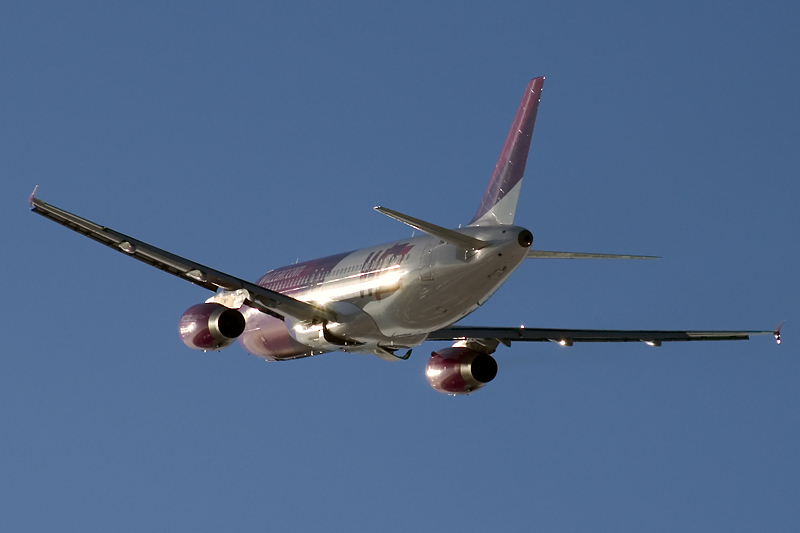 Aeroportul Cluj Napoca - Martie 2011   Dsc_2612