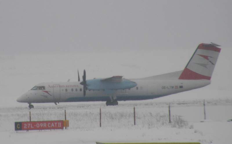 Aeroportul Sibiu - Februarie 2009 P2200013