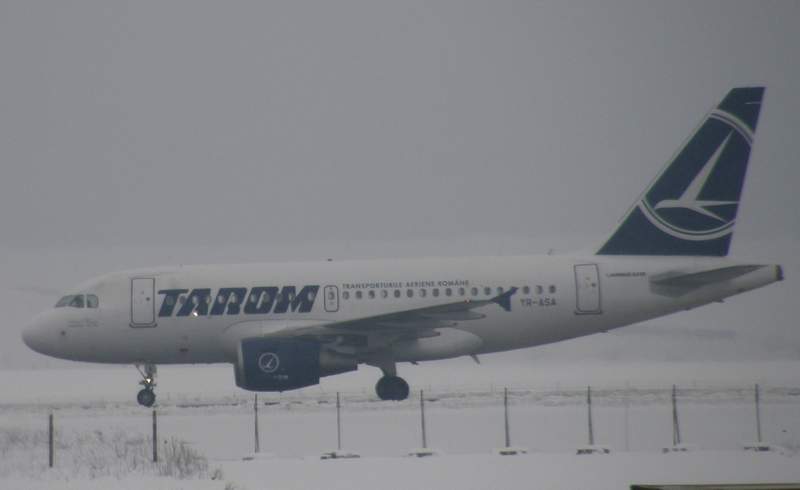 Aeroportul Sibiu - Februarie 2009 P2200015