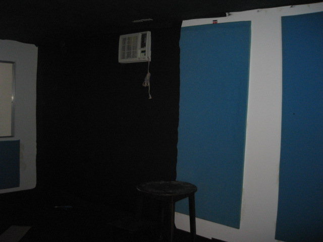 the new and improve rehearsal studio no.2 watch out 24204_22