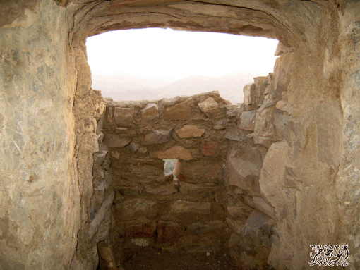 زيارة ابوخاطر الى قلعة رعوم في نجران 16uoo11