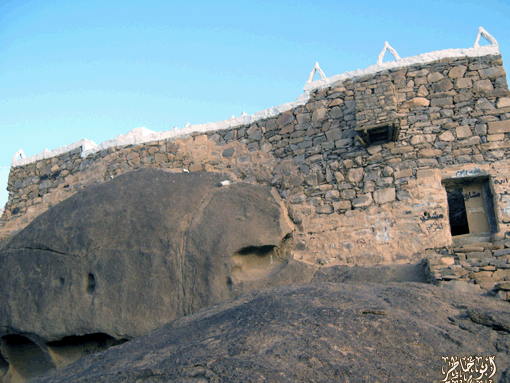 زيارة ابوخاطر الى قلعة رعوم في نجران 7uoo11