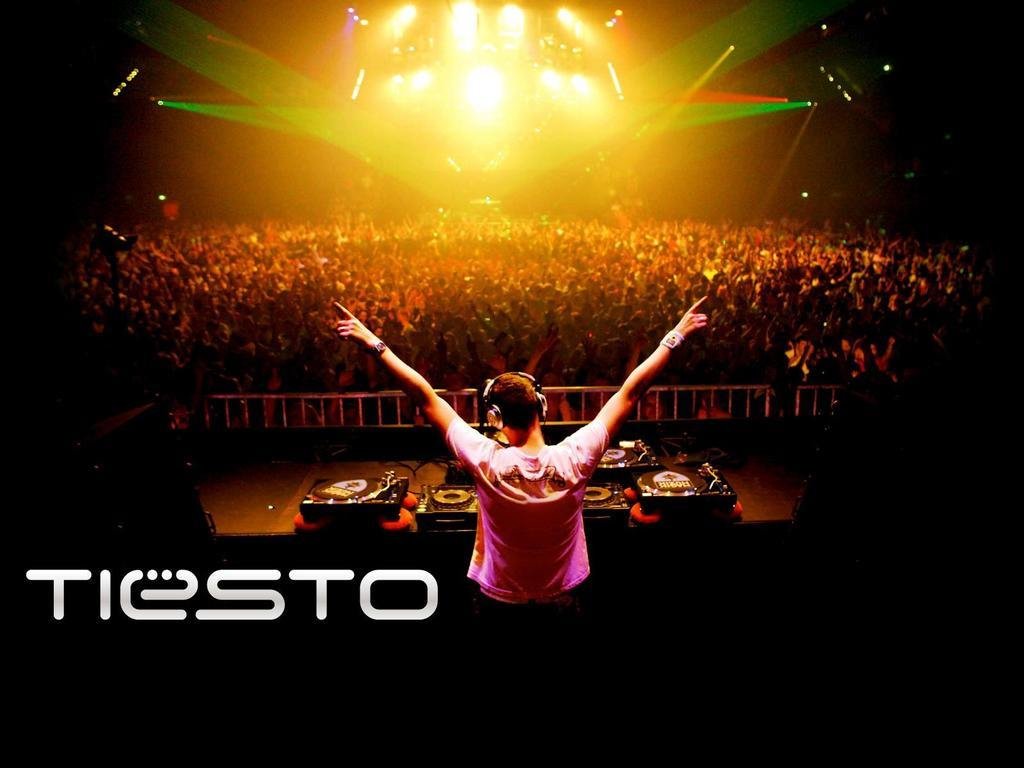 حصريا على تلاكيك مع اقوى DJ فى العالم DJ Tiesto - In Search of Sunrise 7 Asia 2008 Uk-08010