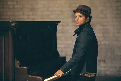 Bruno Mars  Brunom10