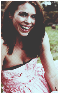 Billie Piper Billie70