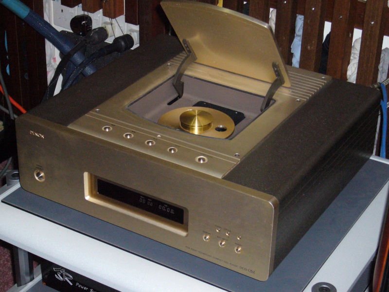 Denon DCD-S1 CD player (Used) Denon-11