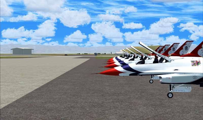 Flight Simulator: Thunderbirds arrive at El Centro 2010-413