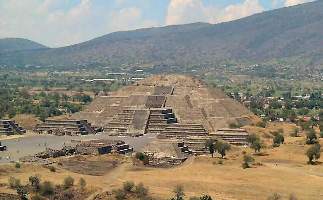 les aztéques Pyrami10