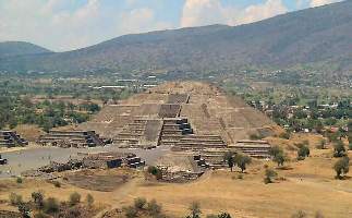  LA CIVILISATION AZTEQUES Pyrami11