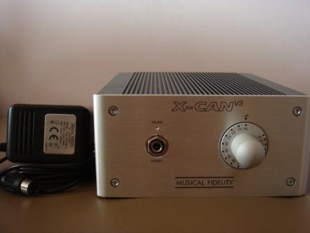 Musical Fidelity X-can V3 Headphone amplifier used Dsc01811