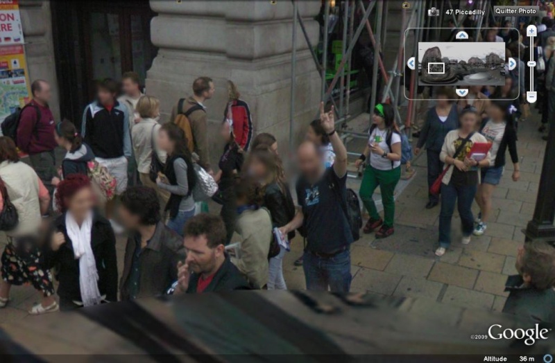 STREET VIEW : un coucou à la Google car - Page 2 Coucou10