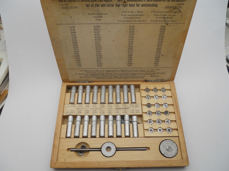 Outils.... lettre F 00410