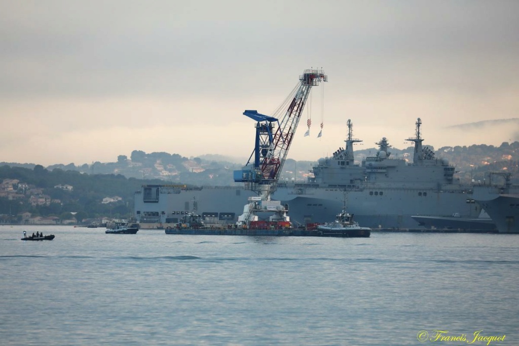 [Les ports militaires de métropole] Port de Toulon - TOME 2 - Page 13 02503