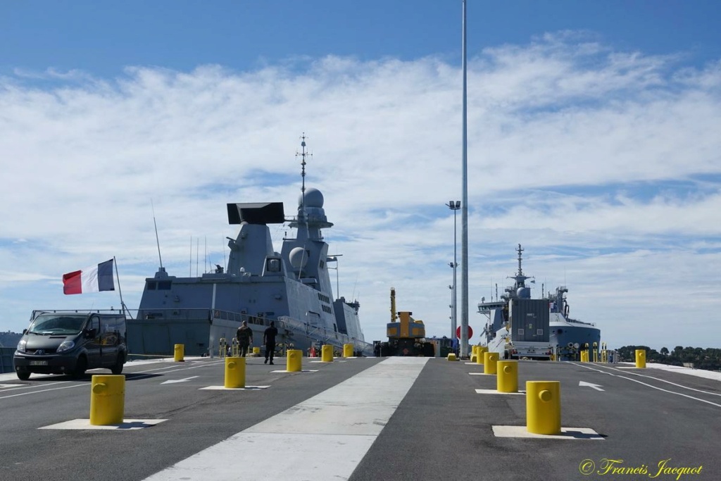 [ LES PORTS MILITAIRES DE METROPOLE] TOULON Inauguration du nouveau quai Milhaud 1 04564