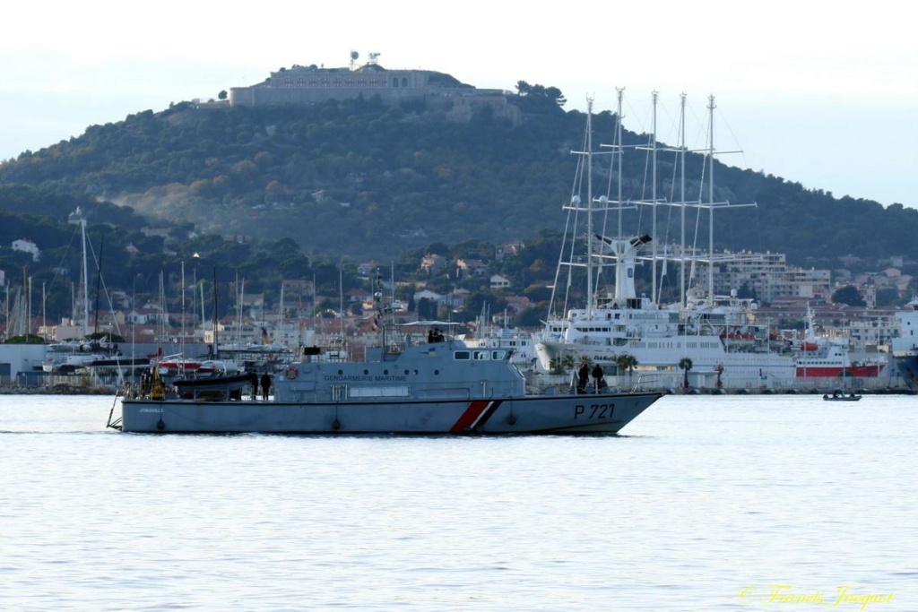 [Les ports militaires de métropole] Port de Toulon - TOME 2 - Page 3 13168