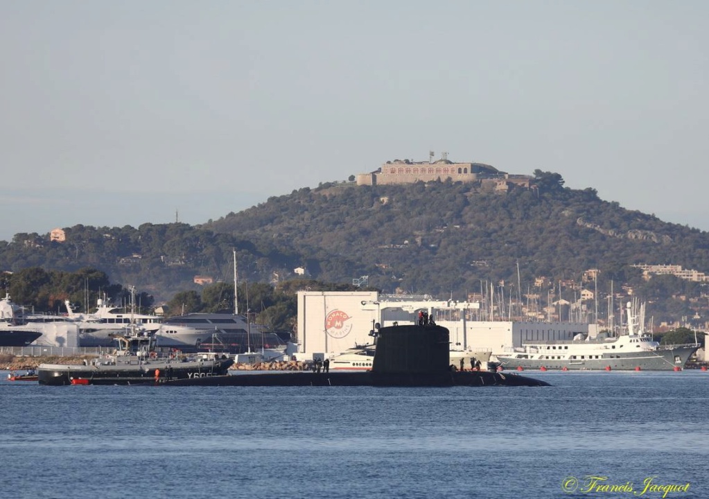 [Les ports militaires de métropole] Port de Toulon - TOME 2 - Page 14 1n5a7943