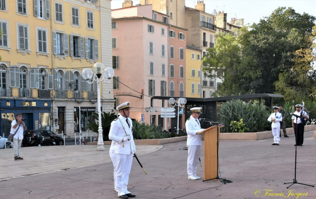  [Les ports militaires de métropole] Port de Toulon - La Marine commémore la bataille de Chesapeake 26236