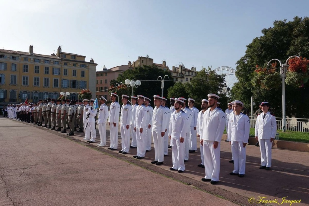  [Les ports militaires de métropole] Port de Toulon - La Marine commémore la bataille de Chesapeake 33186