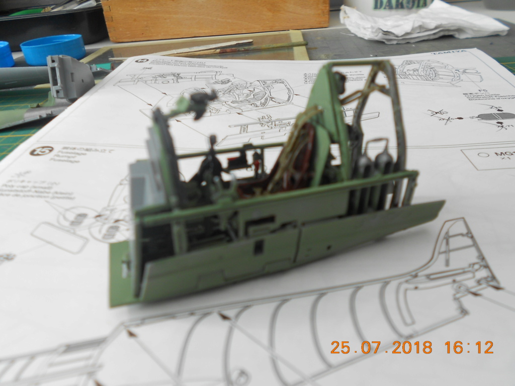 supermarine spitfire mk VIII 1/32 tamiya Bureau13