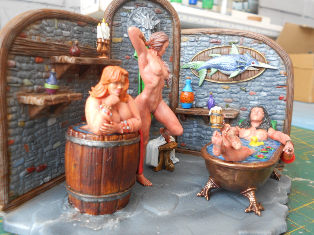 chilling in the bathhouse échelle 75 mm de chez clay demon miniature   Dsc10680