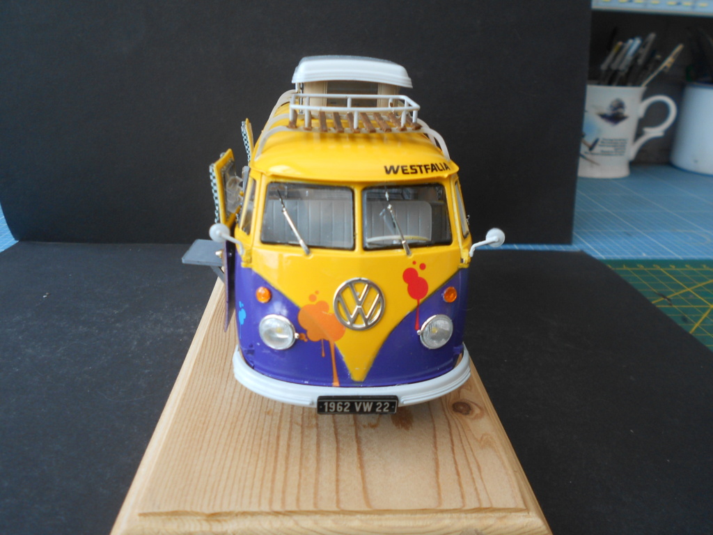 VW camper T1 Revell 1/24 - Page 2 Dsc11064