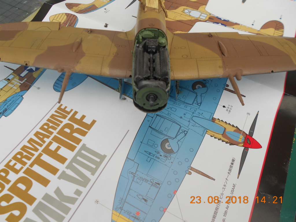 supermarine spitfire mk VIII 1/32 tamiya  - Page 3 Dscn0221