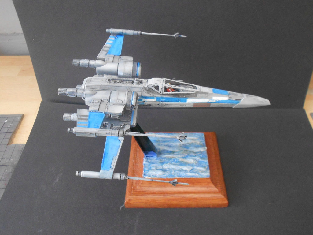 star wars blue squadron resistance x-wing fighter 1/72 bandai  Dscn5680