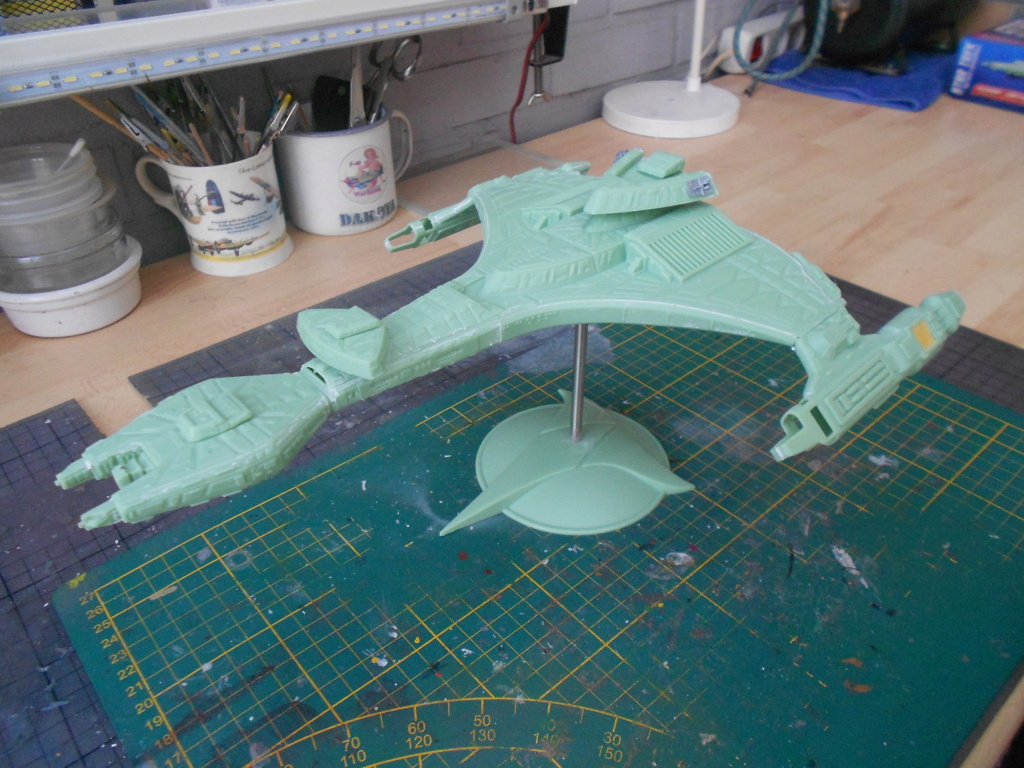 Star Trek Klingon Vor'Cha-class battle cruiser - AMT - 1/1400 Dscn5703