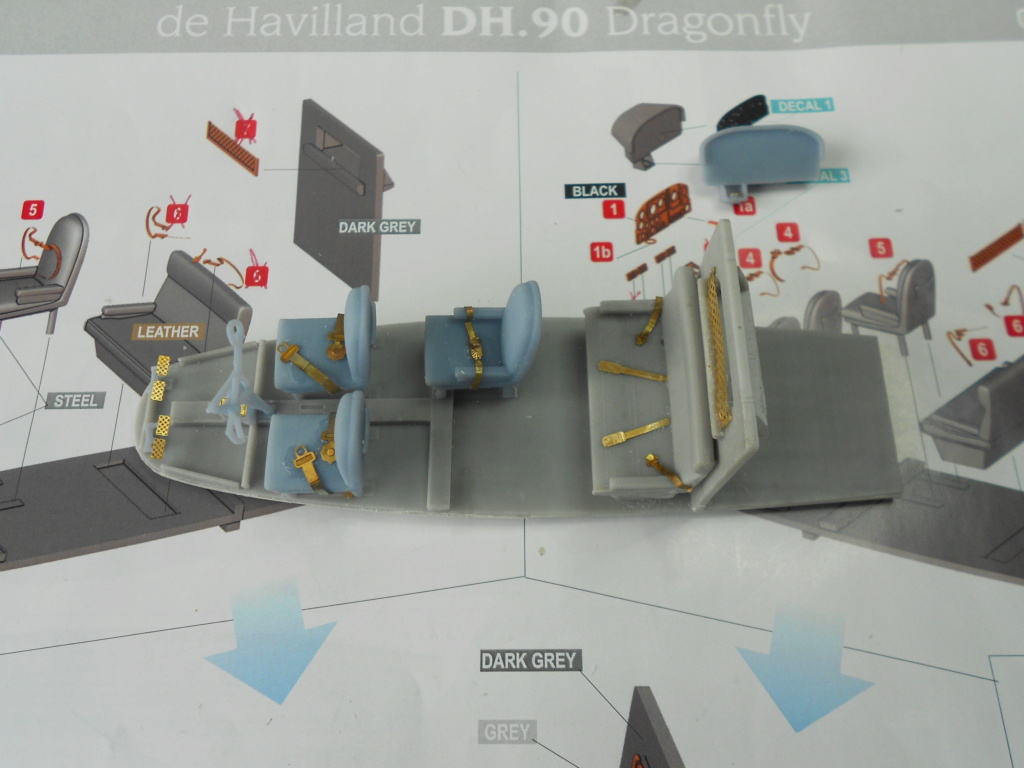 de Havilland DH90 Dragonfly  1/32  lukgraph   - Page 2 Dscn9052