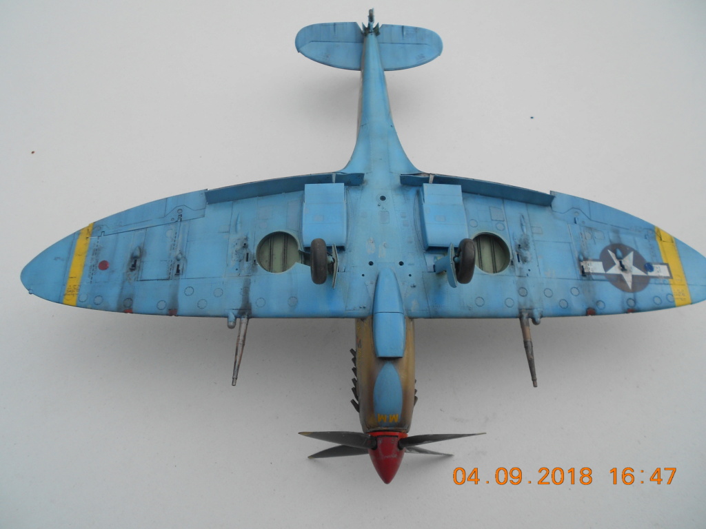 supermarine spitfire mk VIII 1/32 tamiya  Spit_d15