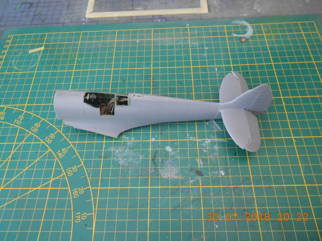 supermarine spitfire mk VIII 1/32 tamiya  Spitfi14