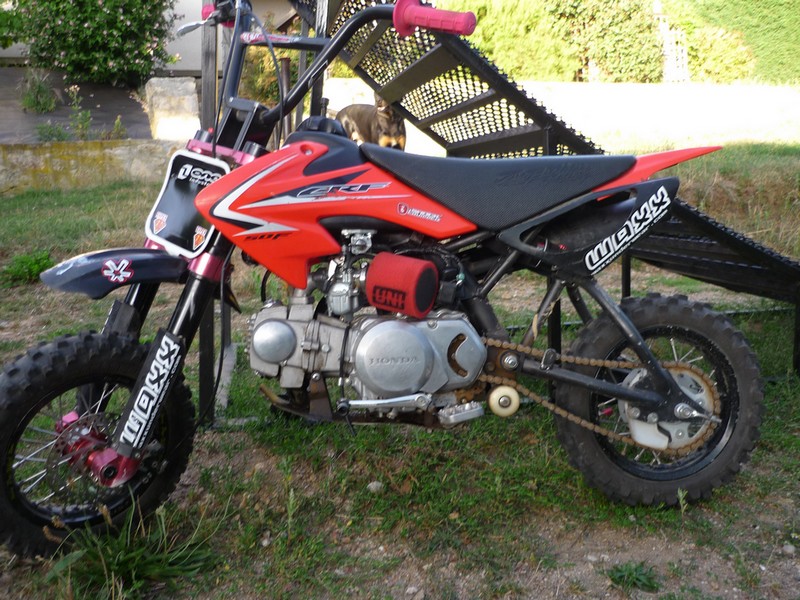 [Honda] Mon fifty stock et 88 crf de rampe (page3) - Page 2 P1010310