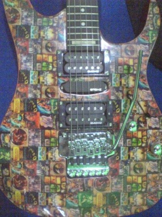 A guitarra Helloween Gitar_10