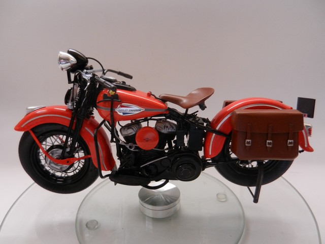 Moto Harley-Davidson WLA 45 02510