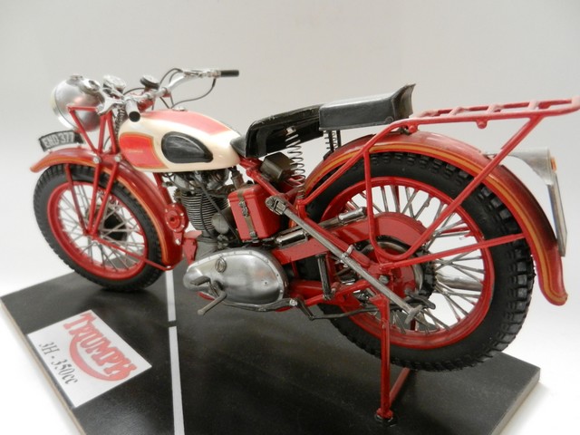 Moto Triumph 3H-350cc 02811