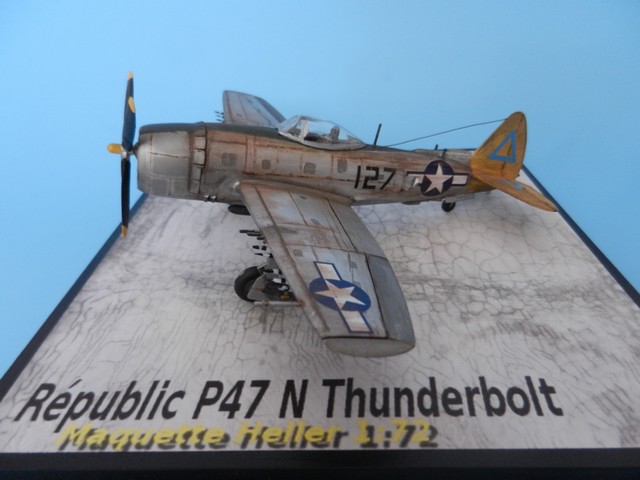 Avion de chasse Thunderbolt P-47 Dscn7011