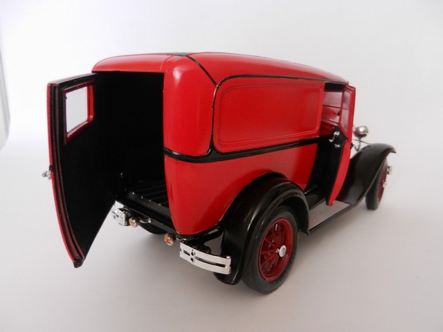 Ford 1931 Modèle A - Version livraison Dscn7821