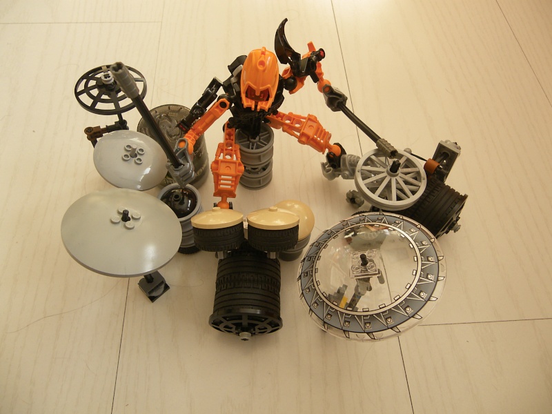 [MOC] Bionicle Rock Band... - Page 3 Imgp0912