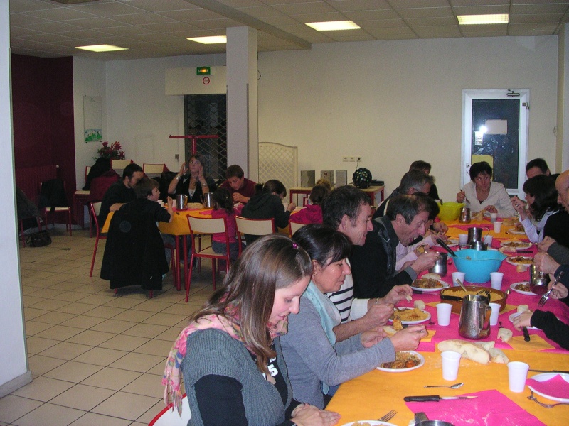 repas du 11 décembre 2010 Dscn3349