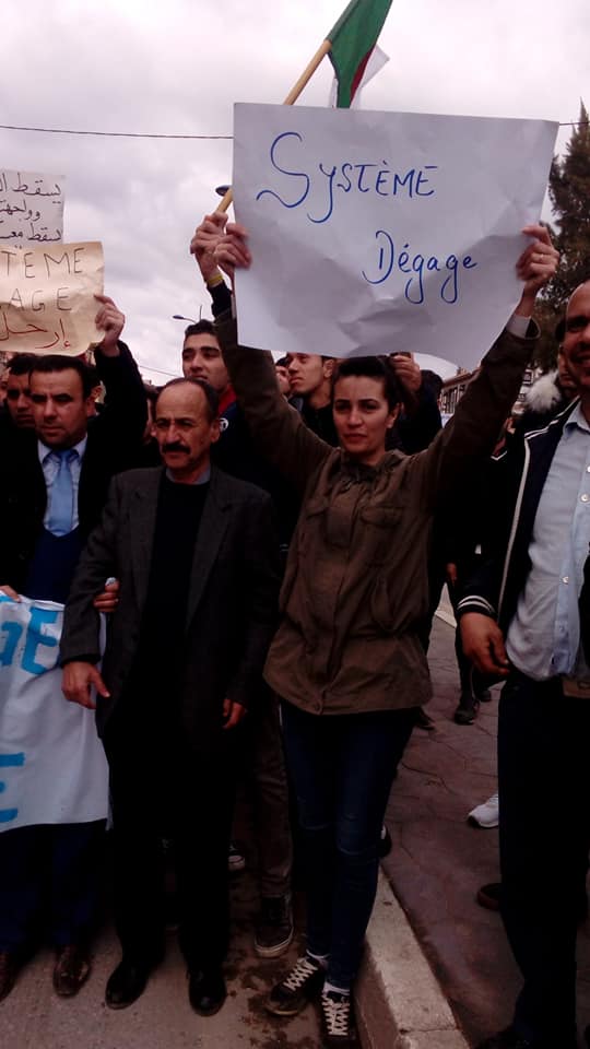 Bejaia: Marche des étudiants contre le cinquième mandat le mardi 26 février 2019 1290